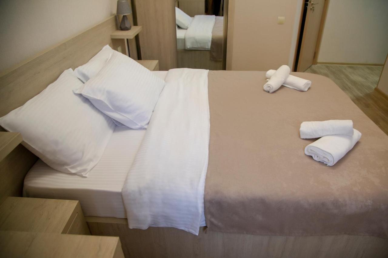 Family Hotel Triston Tbilisi Eksteriør bilde