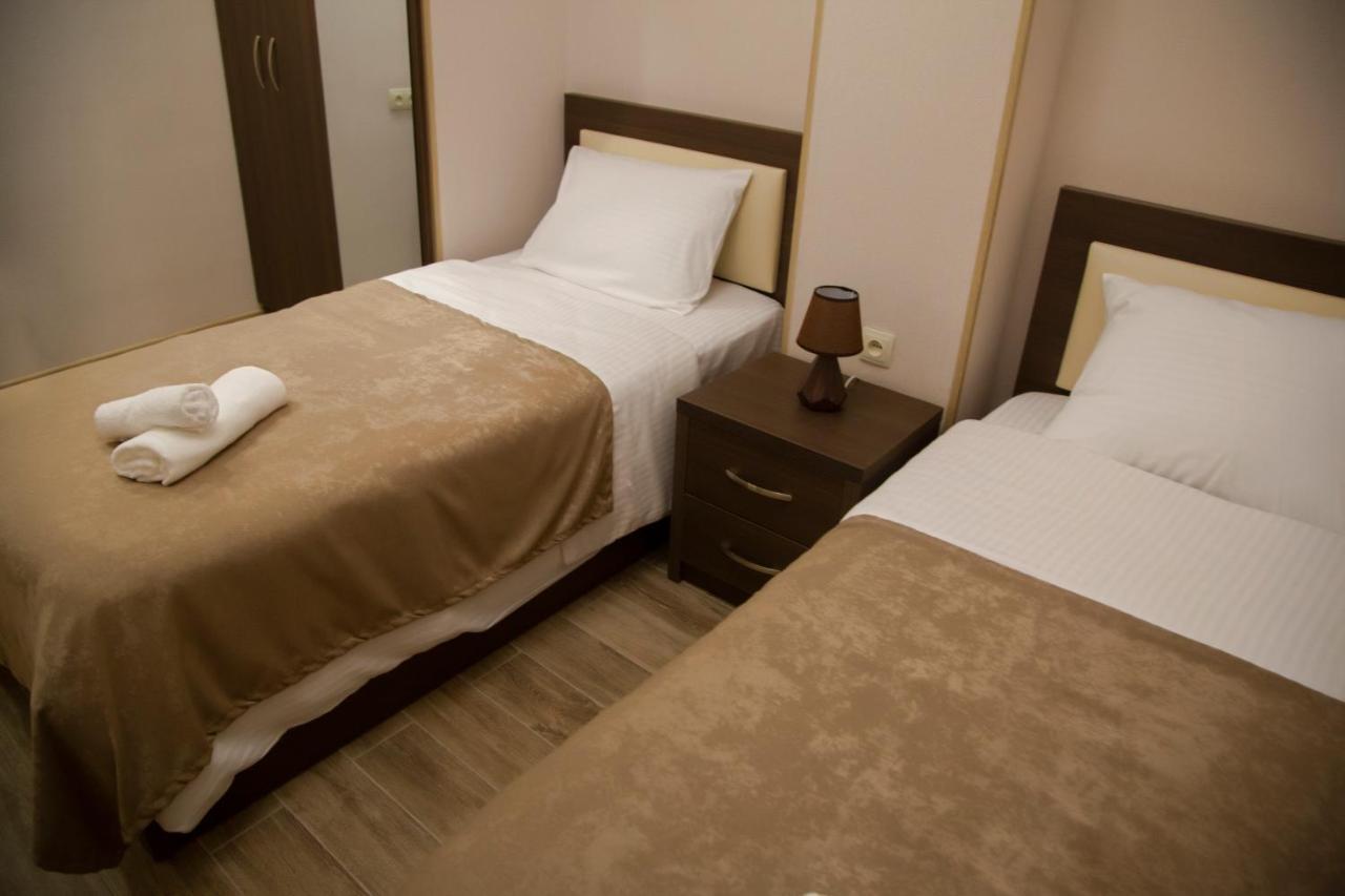 Family Hotel Triston Tbilisi Eksteriør bilde