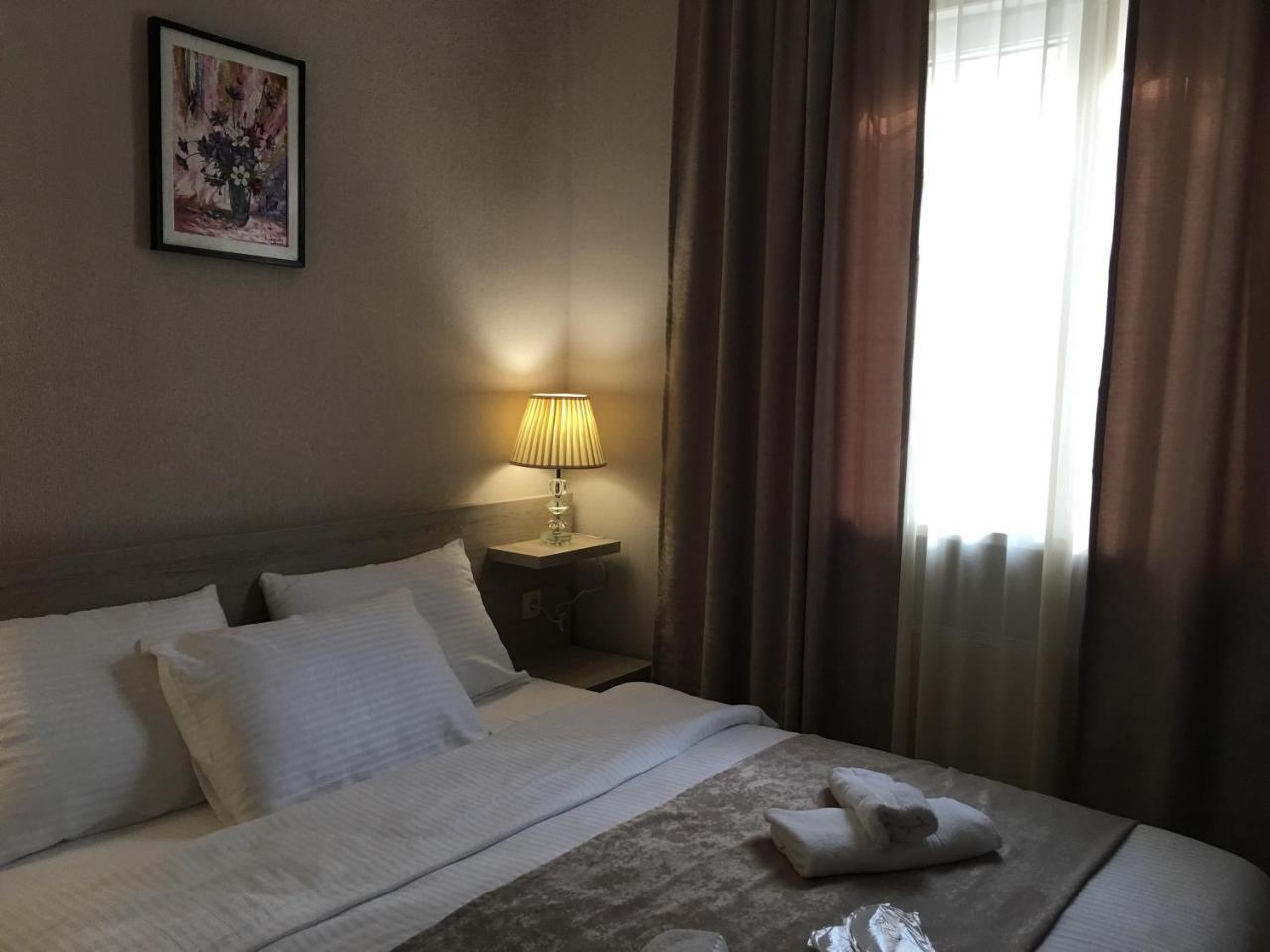 Family Hotel Triston Tbilisi Eksteriør bilde